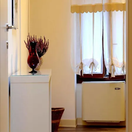 Corsomatteotti62 Bed & Breakfast Brescia Exterior photo